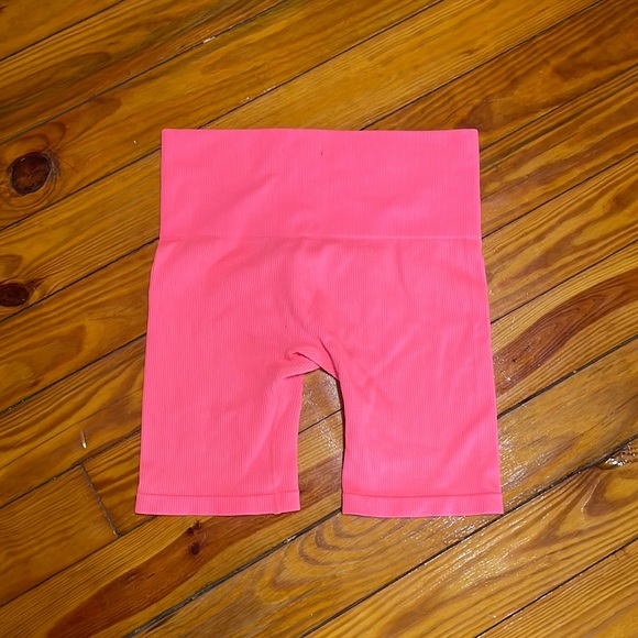 Pants - Pink shorts